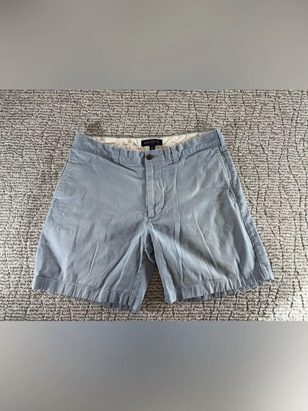 J. Crew Mercantile Flex Men’s Size 32 Light Blue Chino Shorts‎